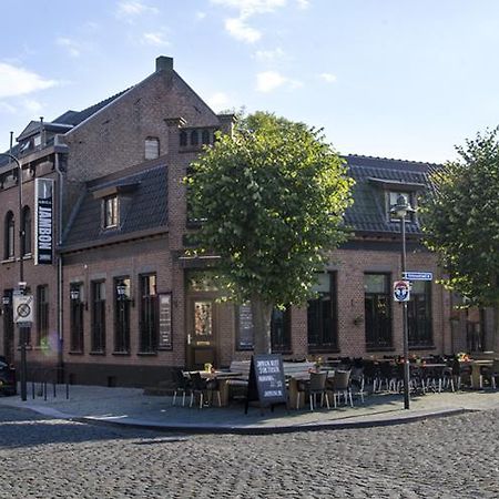 Hotel Jambon Uden Esterno foto