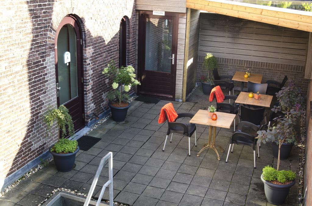 Hotel Jambon Uden Esterno foto